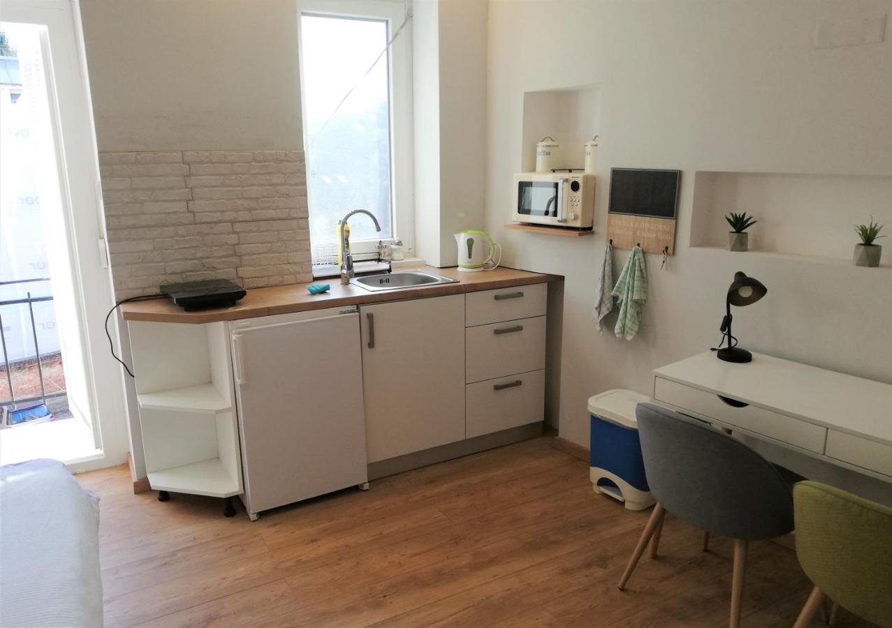 Angela Studio Apartments Zagreb Bagian luar foto